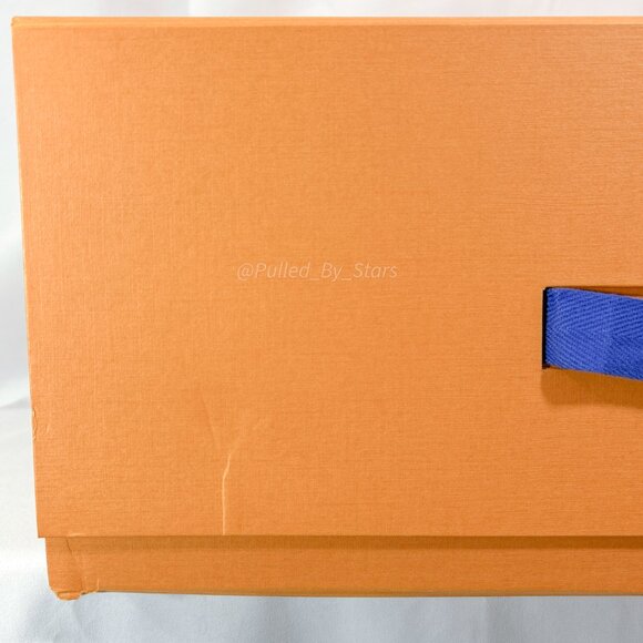 LOUIS VUITTON Large Orange Foldover Magnetic Gift Box w/ Handle (17" x 23" x 9") - Picture 5 of 16